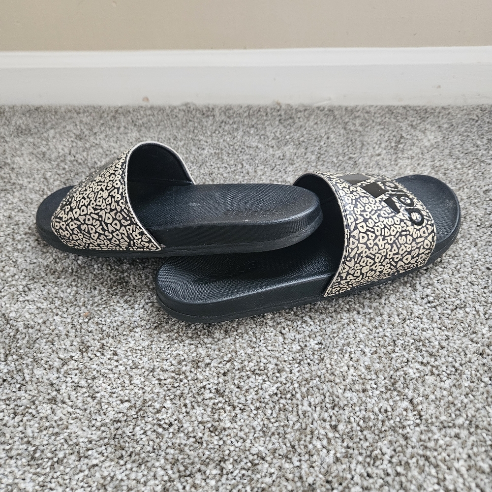 Adidas Black and Tan Slide Size 11 Slides/Sandals - Picture 6 of 11